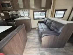 2018 FOREST RIVER CRUISE LITE 261BHXL