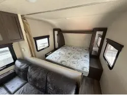2018 FOREST RIVER CRUISE LITE 261BHXL