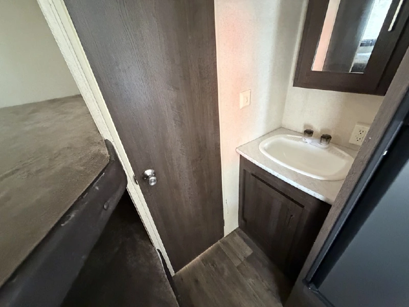 2018 FOREST RIVER CRUISE LITE 261BHXL