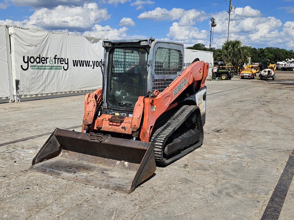 2011 KUBOTA SVL75 in North Baltimore, OH