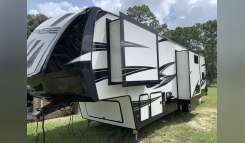 2018 Dutchmen VOLTAGE 3655 RV
