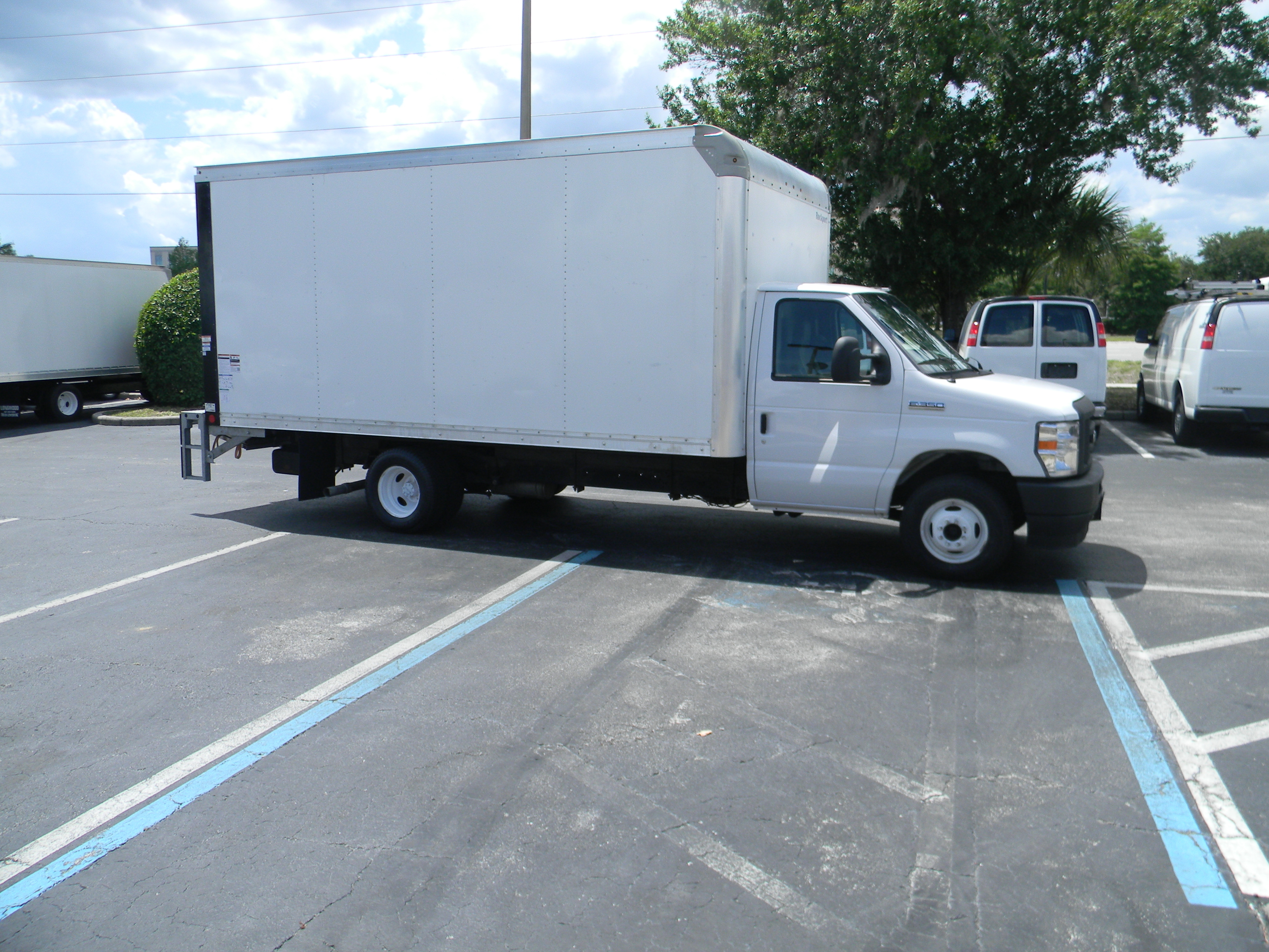 2021 FORD ECONOLINE in Sanford, FL