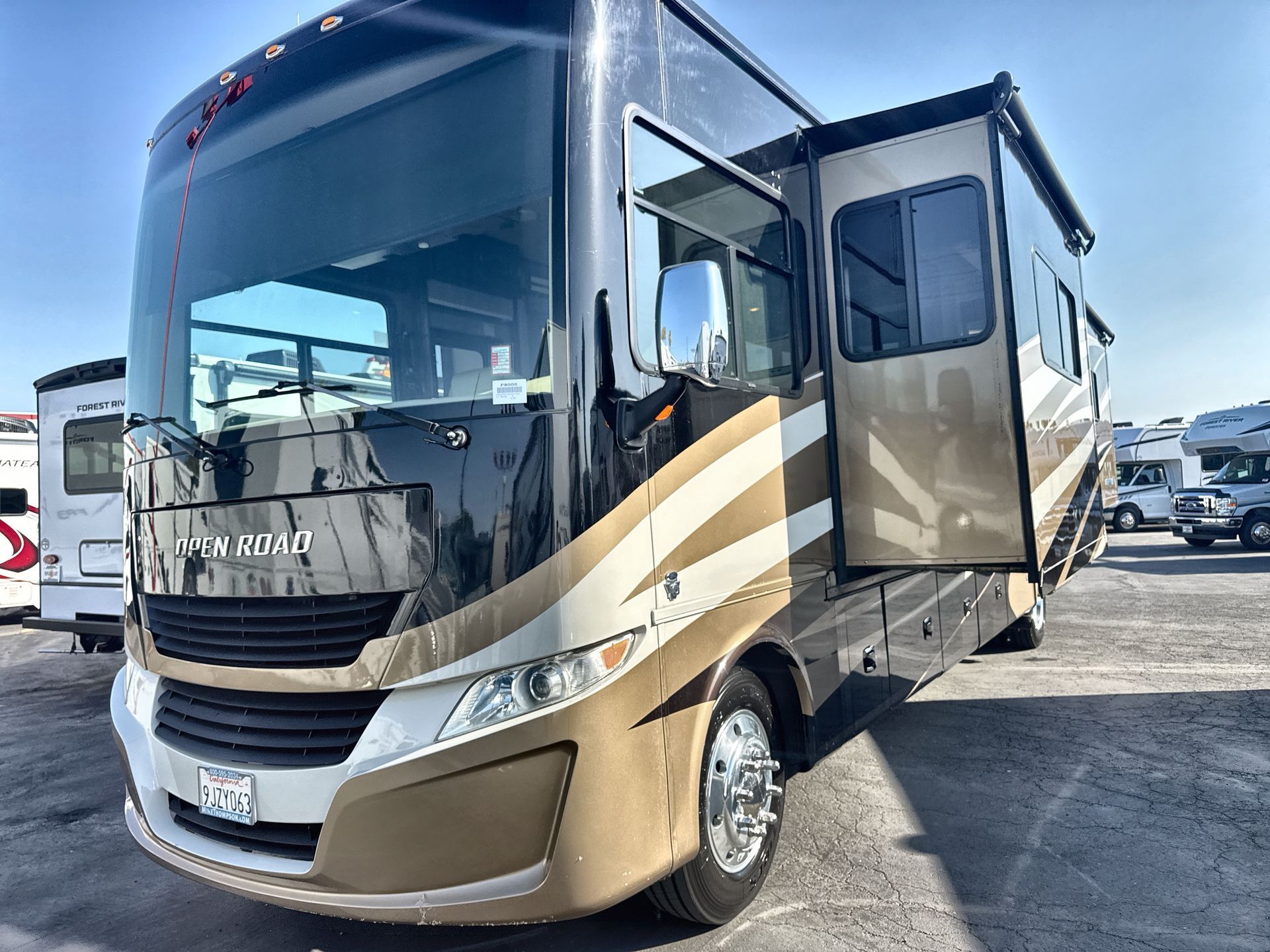 2019 Tiffin Motorhomes ALLEGRO OPEN ROAD 34PA in santa fe springs CA