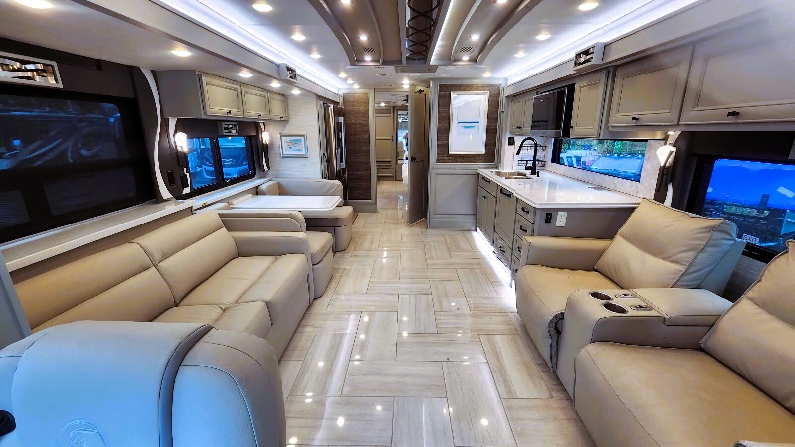 2026 Tiffin Motorhomes PHAETON 40 IH in north tonawanda NY