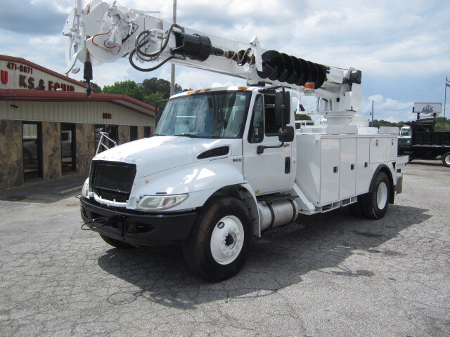 International 4400 Digger Derrick For Sale - Commercial Truck Trader