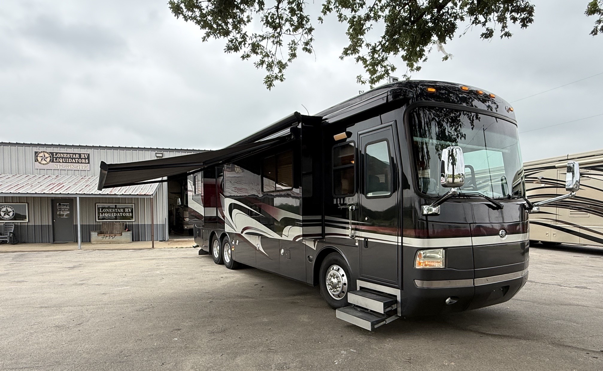 2009 Monaco DYNASTY BISHOP IV in burleson TX