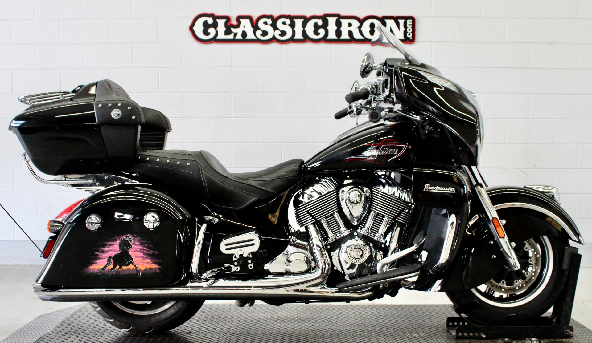 2019 Indian Motorcycle Roadmaster® ABS in Fredericksburg, VA