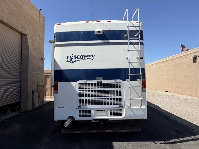 2001 FLEETWOOD DISCOVERY 37U