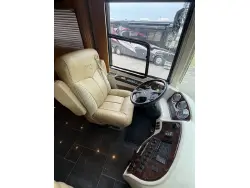 2011 NEWMAR ESSEX 4522