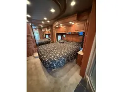 2011 NEWMAR ESSEX 4522