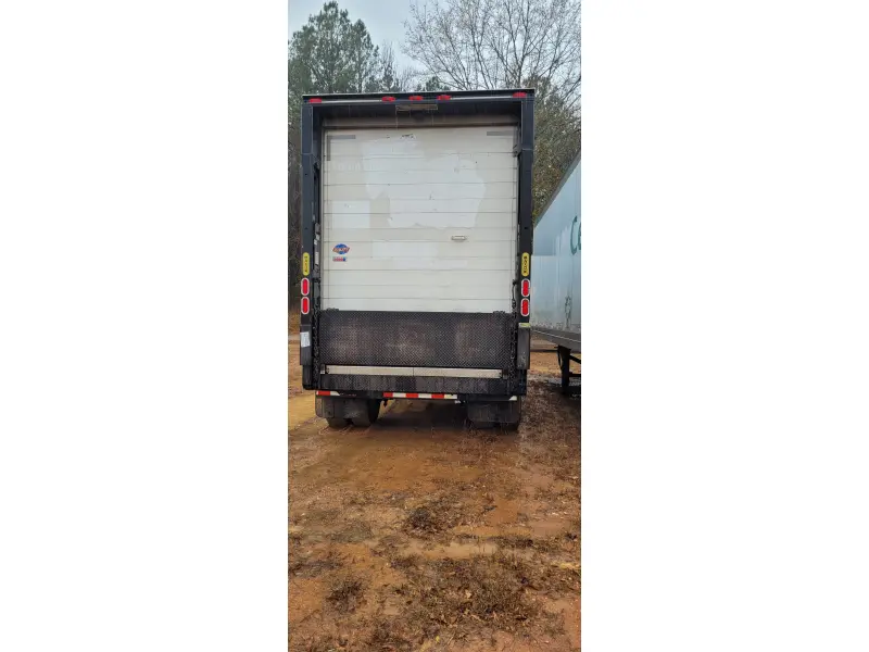 2011 UTILITY TRAILER MFG CO PUP TRAILER REFRIGERATED