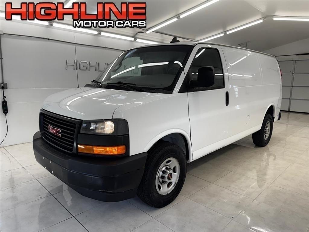 2021 GMC SAVANA in Vincentown, NJ