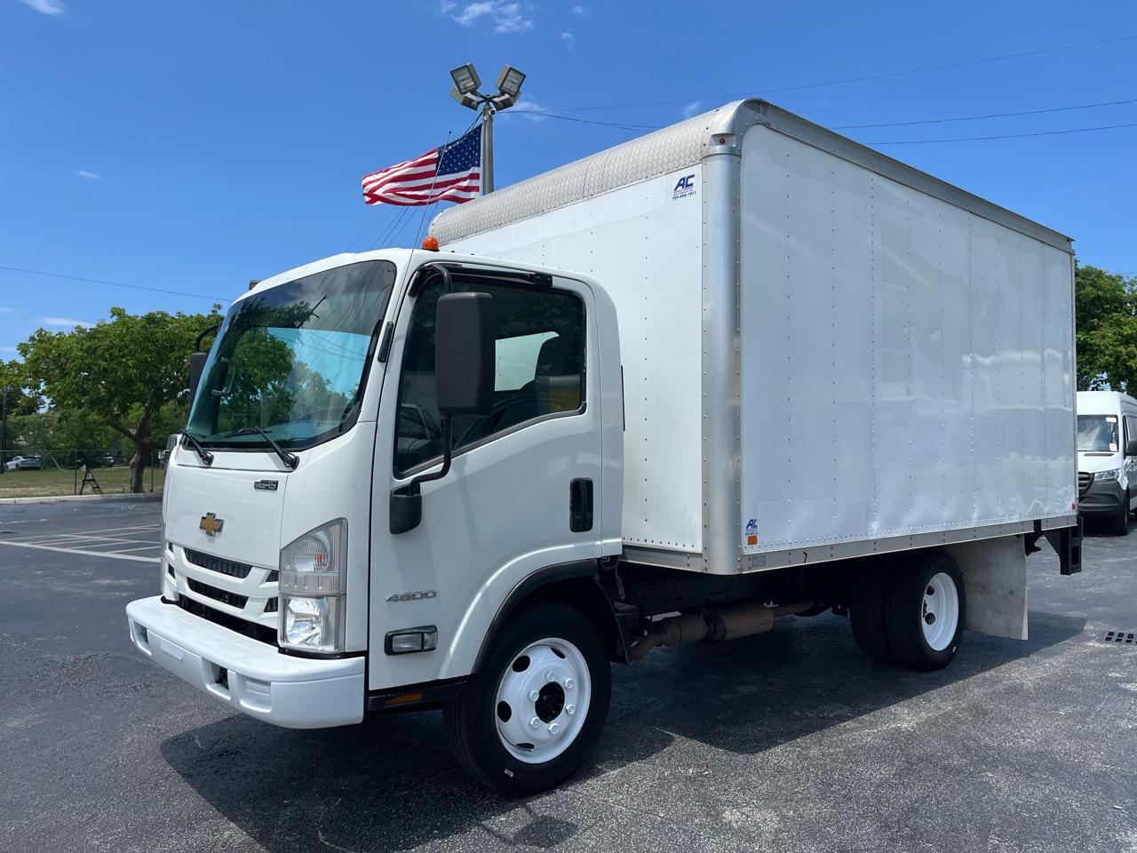 2021 CHEVROLET Chassis 4500 in Hollywood, FL