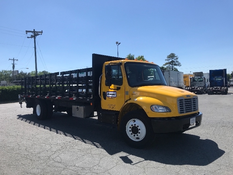 2020 FREIGHTLINER BUSINESS CLASS M2 106 in Charlotte, NC