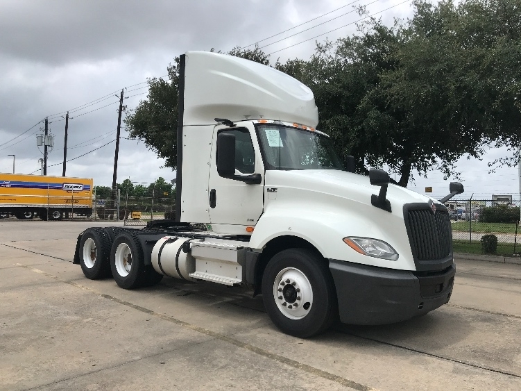 2020 INTERNATIONAL LT625 in Houston, TX