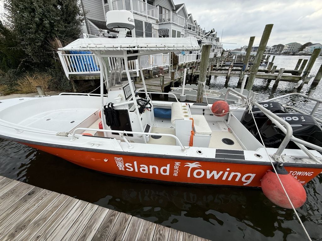 2000 Boston Whaler JUSTICE 24 in fenwick island DE