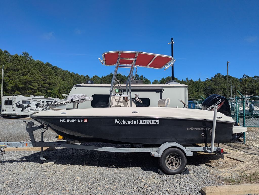 2017 Bayliner Element F18 XR7 in bolivia NC