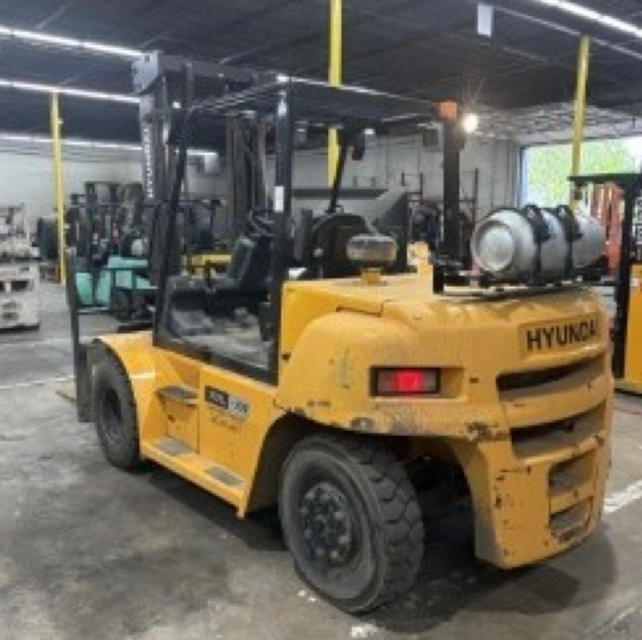 2019 Hyundai Forklift USA 70L-7A in Bristol, PA