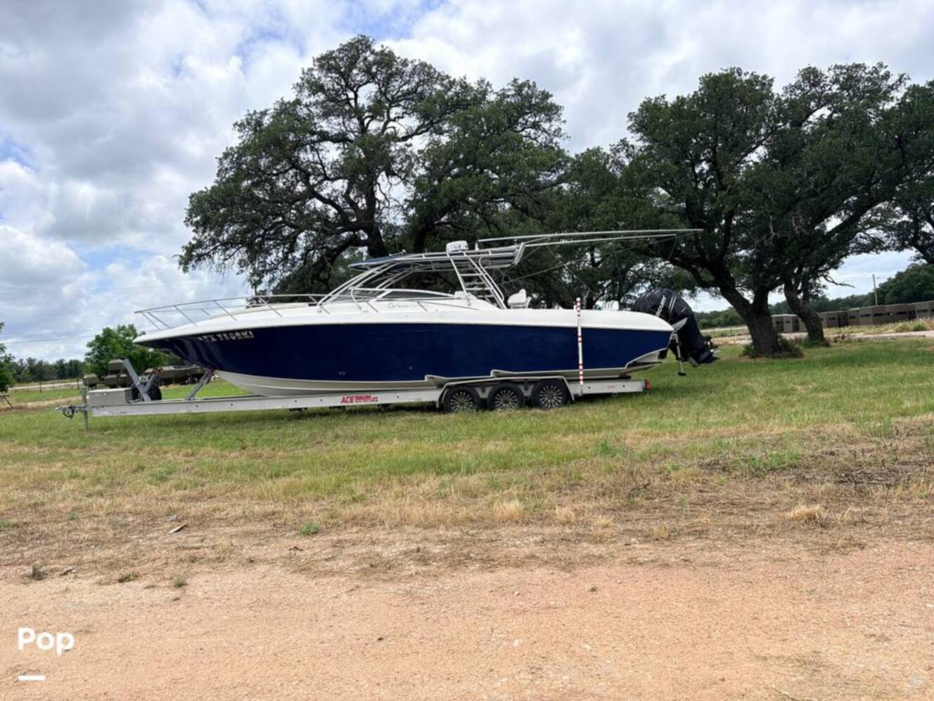 A photo of this 2009 Fountain LX 38