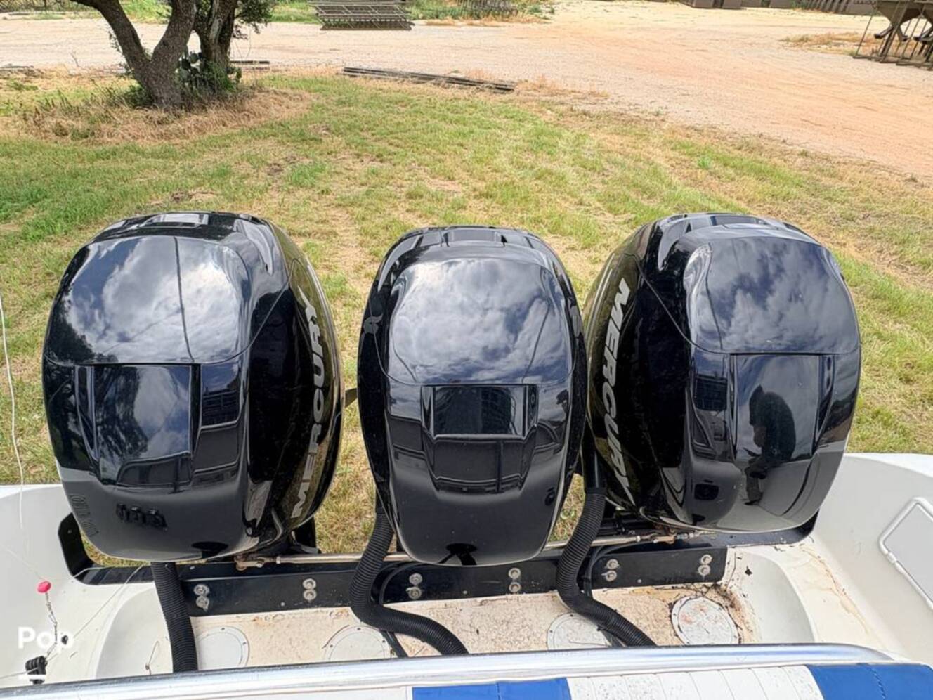 A photo of this 2009 Fountain LX 38