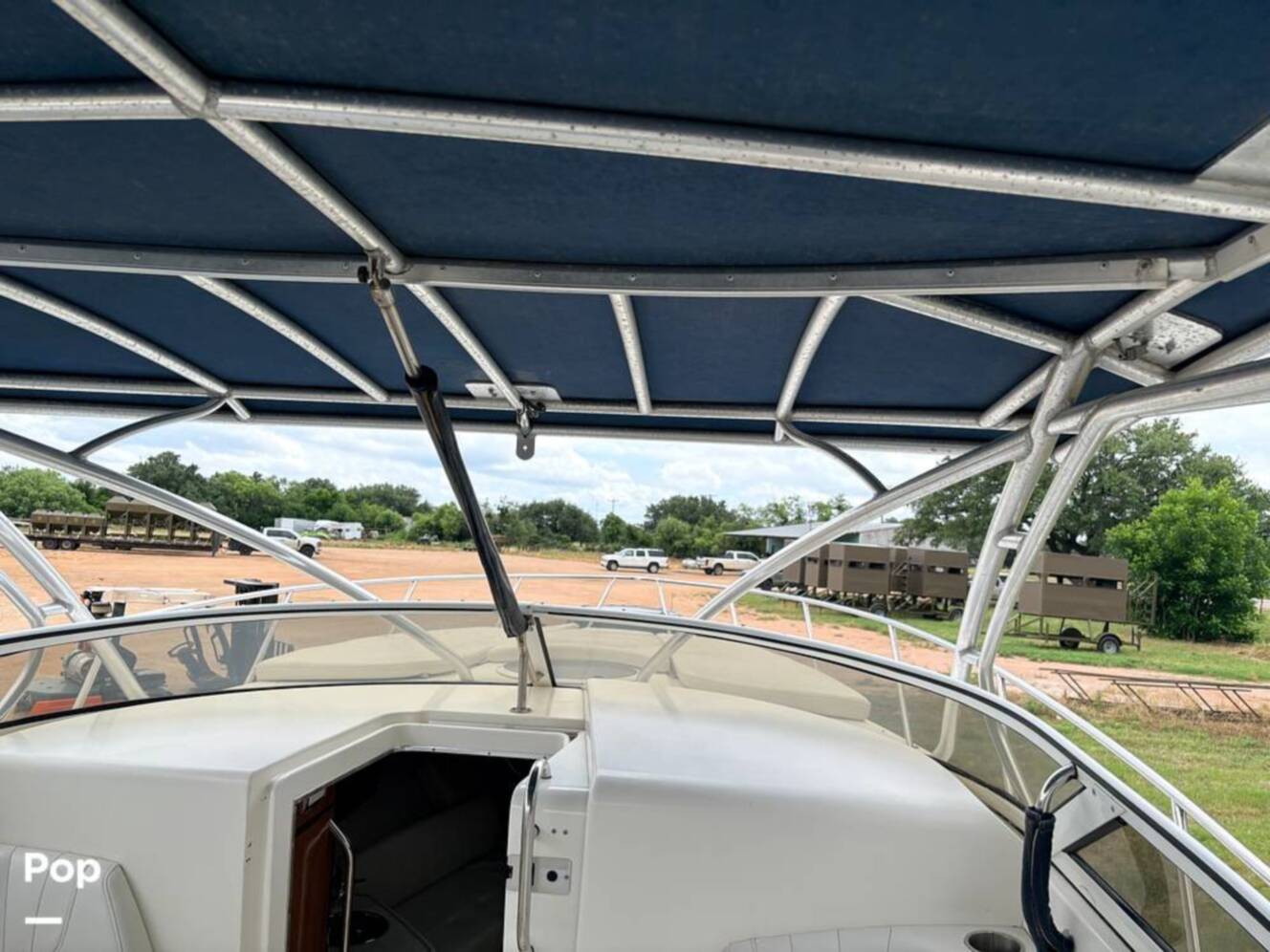 A photo of this 2009 Fountain LX 38