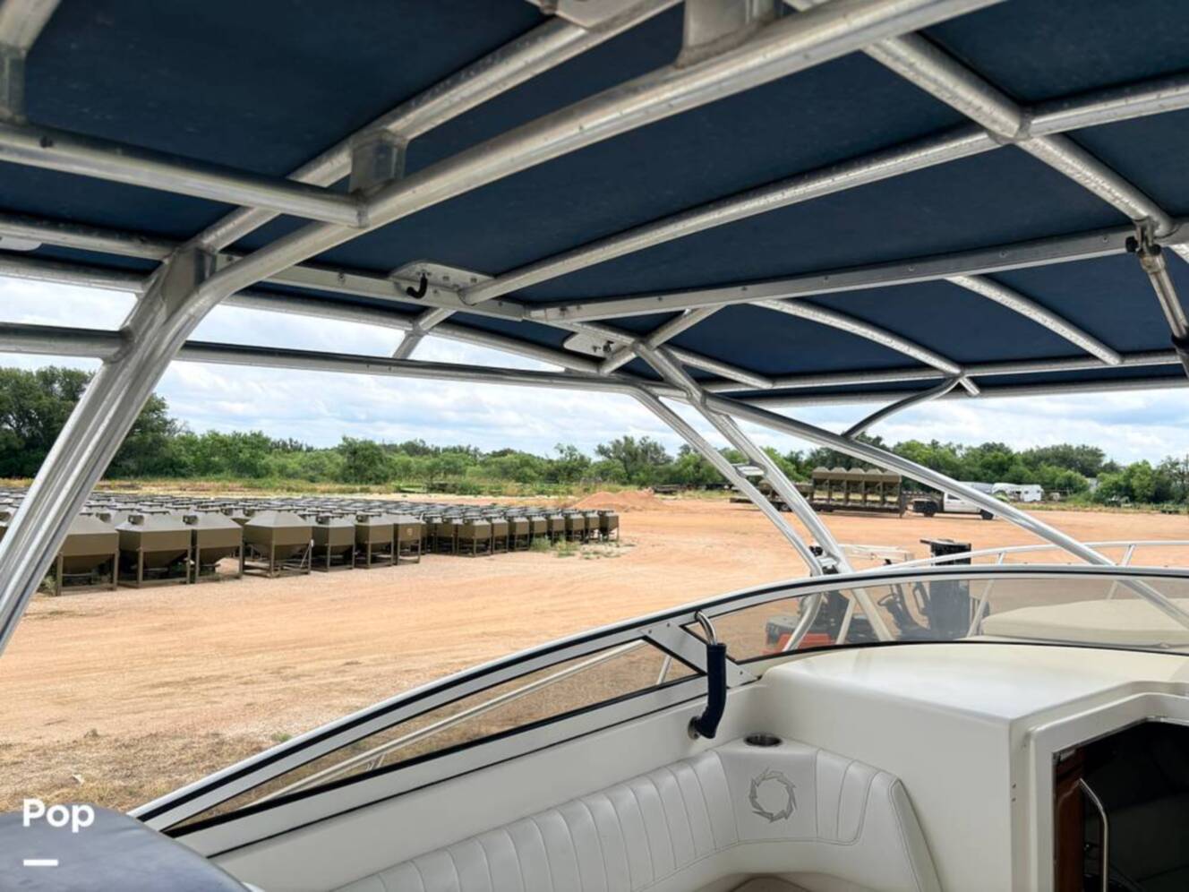 A photo of this 2009 Fountain LX 38