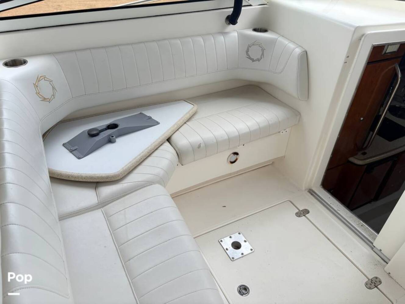 A photo of this 2009 Fountain LX 38