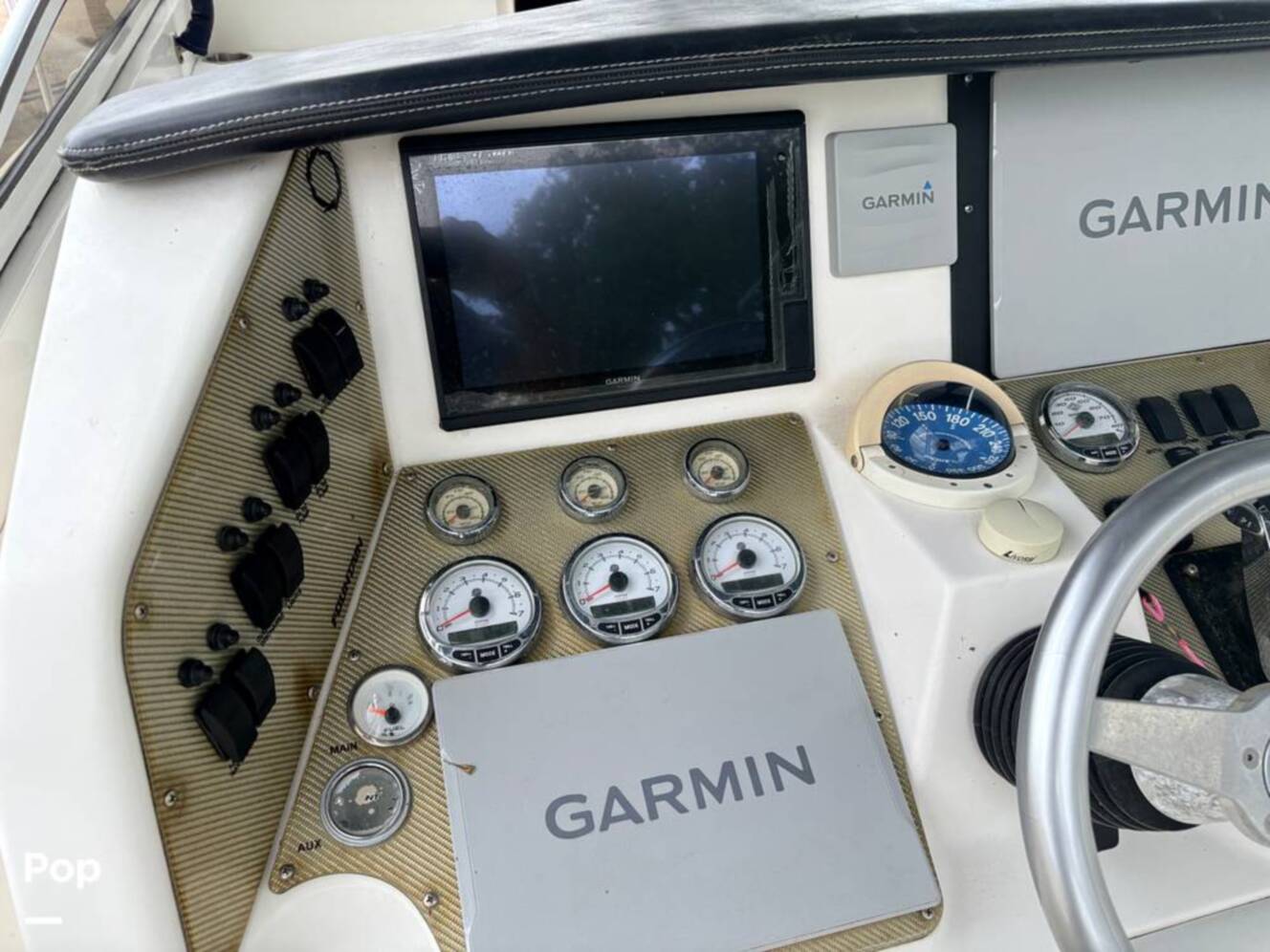 A photo of this 2009 Fountain LX 38
