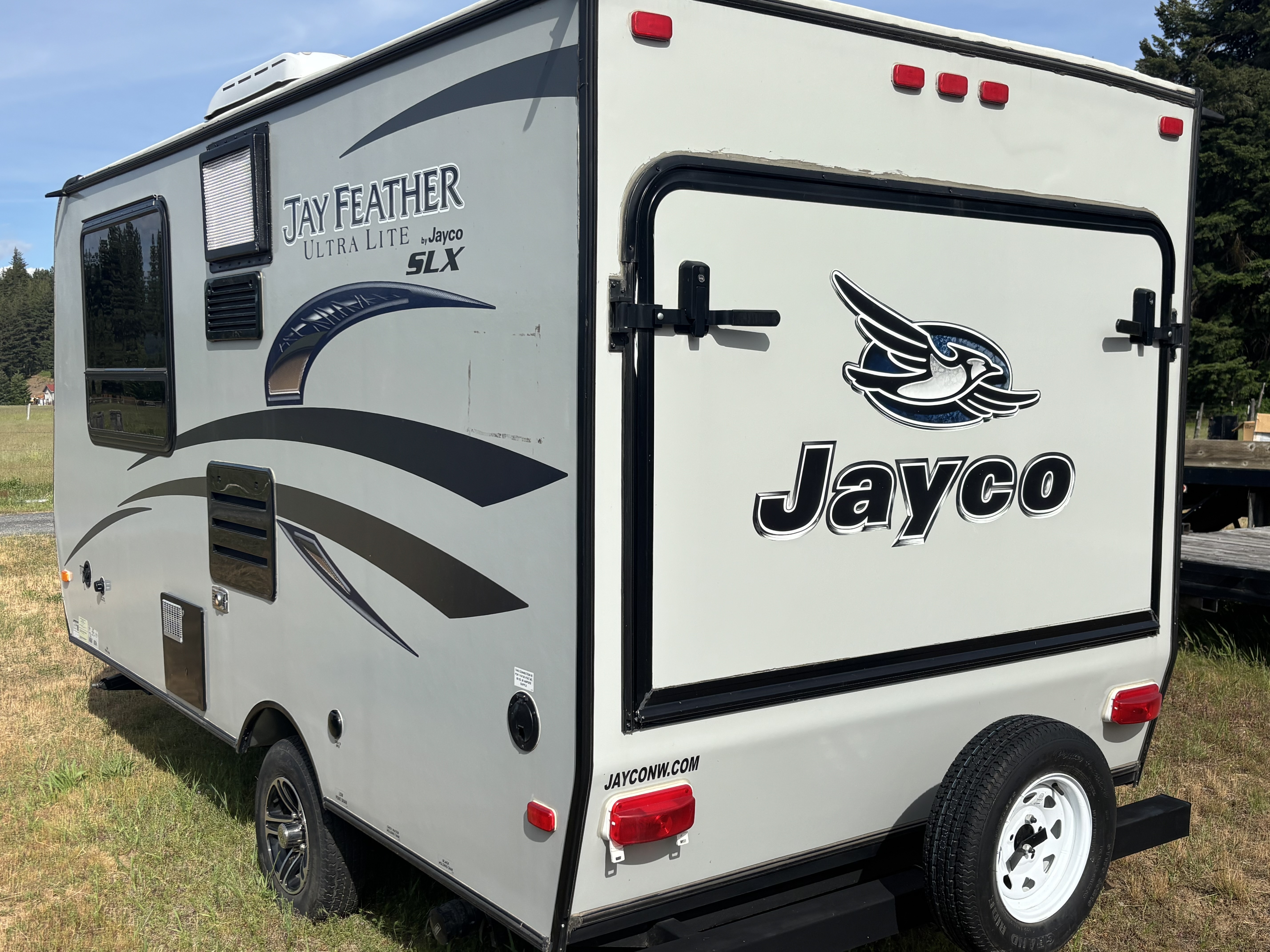 2015 Jayco JAY FEATHER ULTRA LITE SLX 16 XRB in cle elum WA