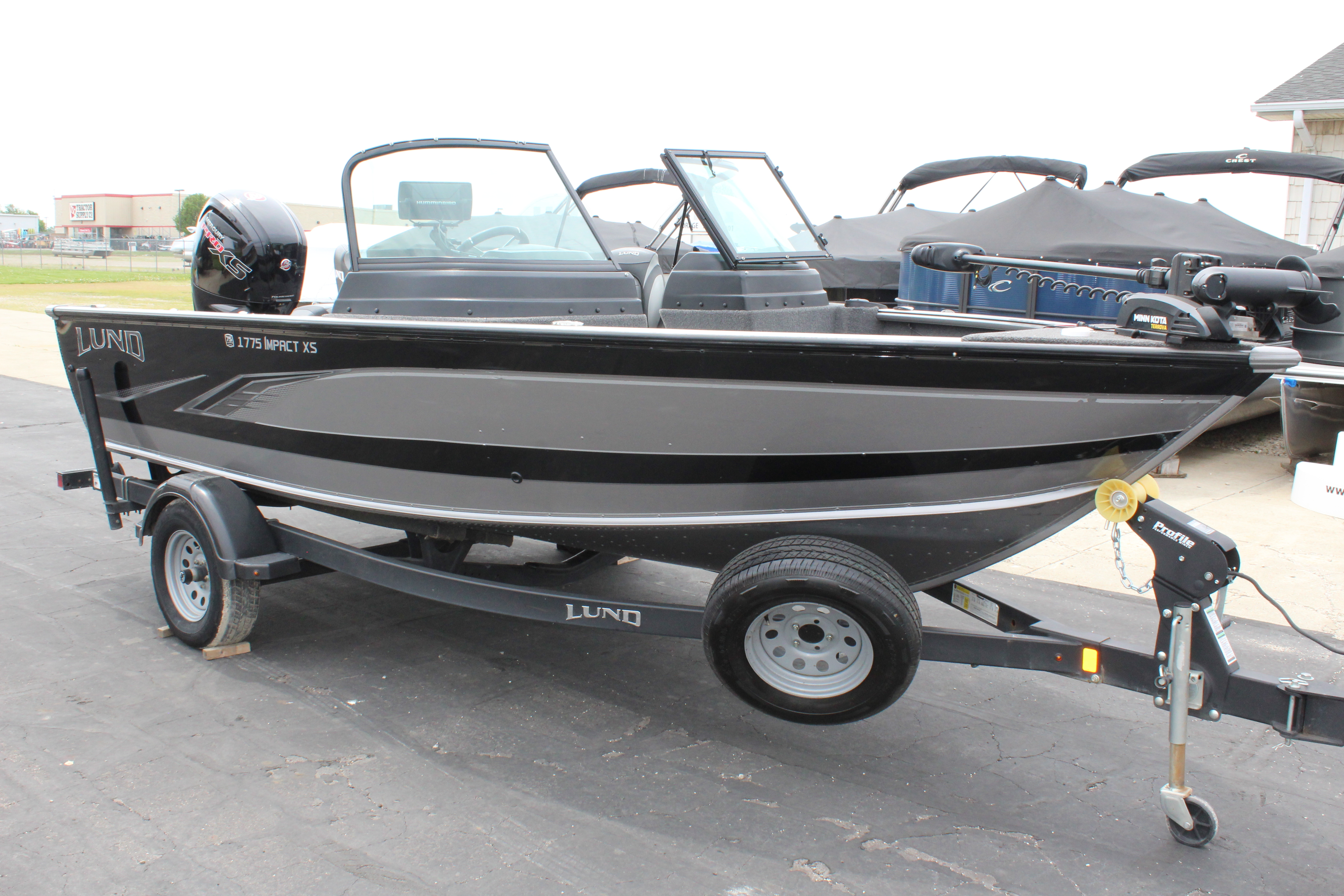 2023 Lund 1775 IMPACT XS in st. johns MI