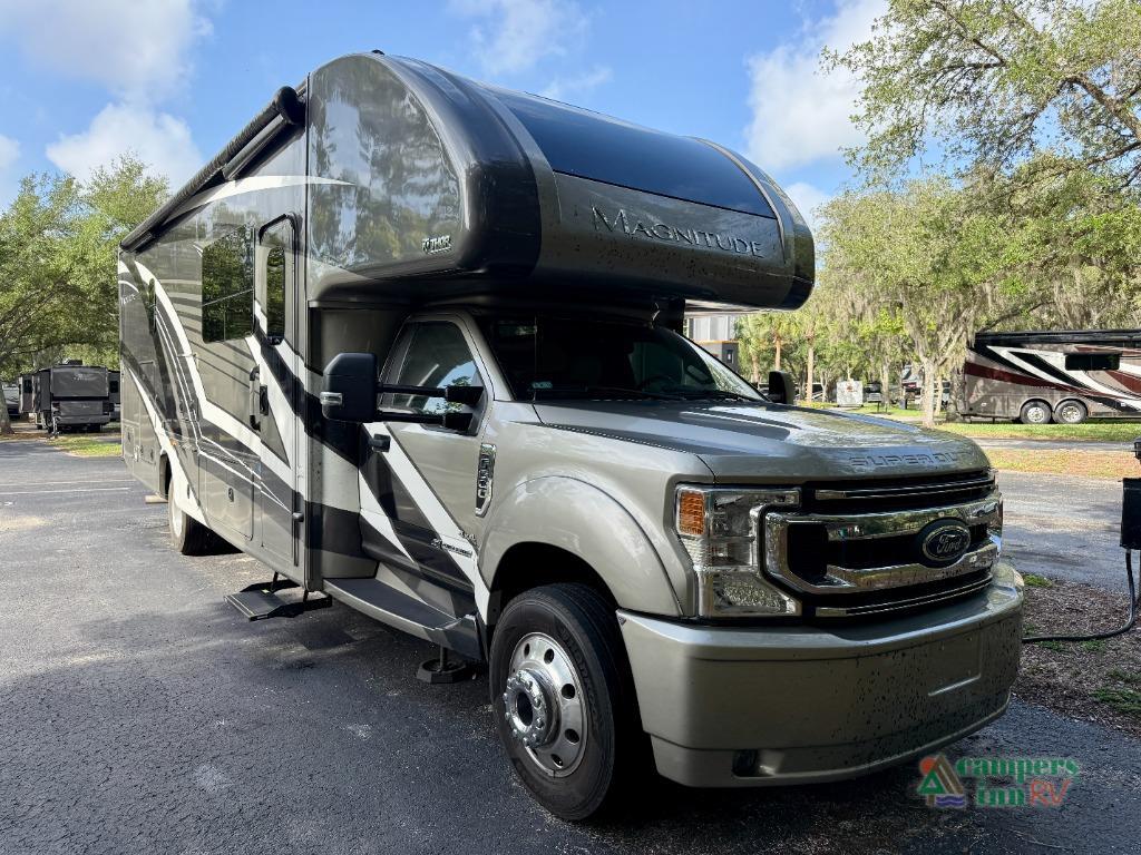 2023 Thor Motor Coach Magnitude SV34 in seffner FL