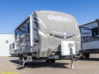 2012 KEYSTONE OUTBACK 210RS
