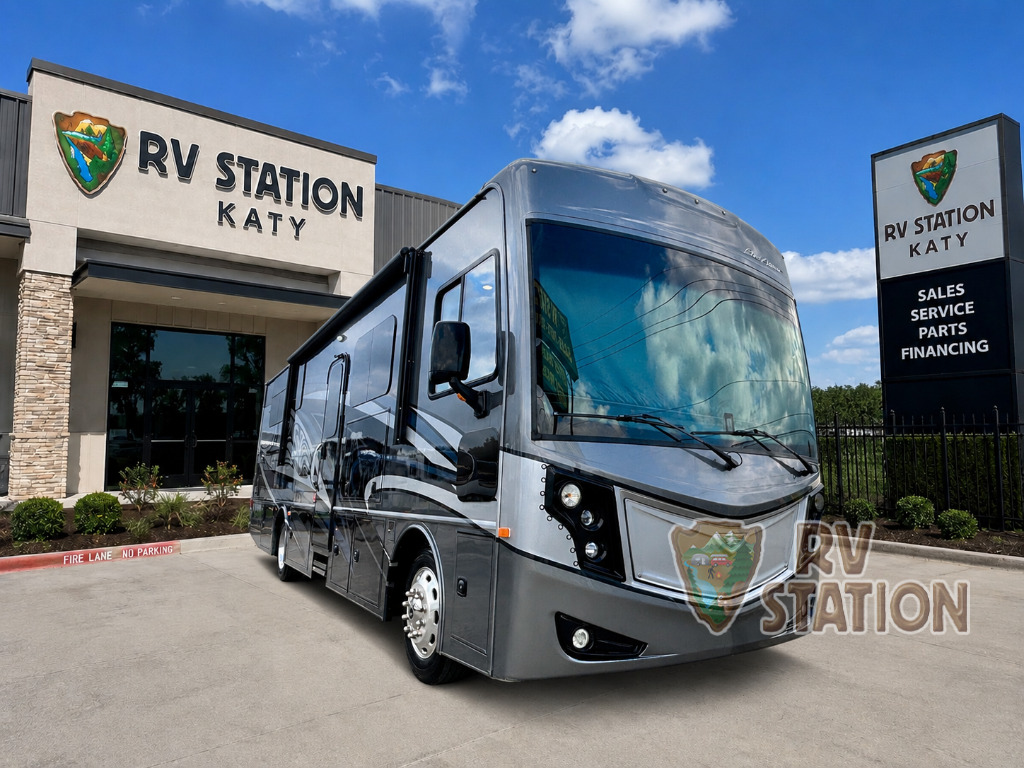 2023 Fleetwood Rv Pace Arrow 33D Class A Diesel Motorhome - Diesel Pusher RV