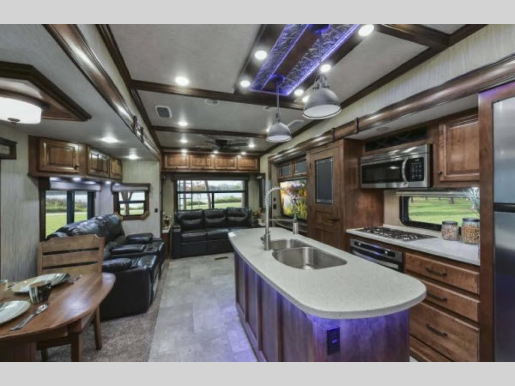 2018 Heartland Big Country 3560 SS in eugene OR