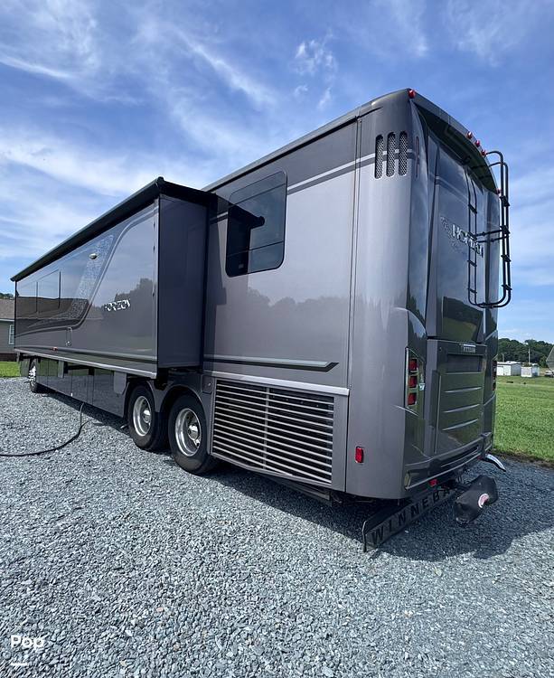 2019 Winnebago Horizon 42Q in indian trail NC