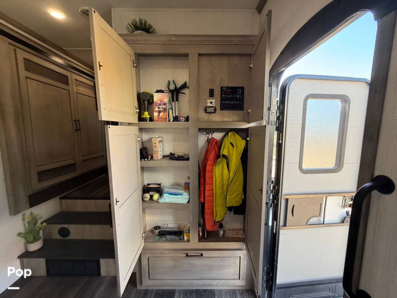 A photo of this 2022 Heartland Big Country 3560SS