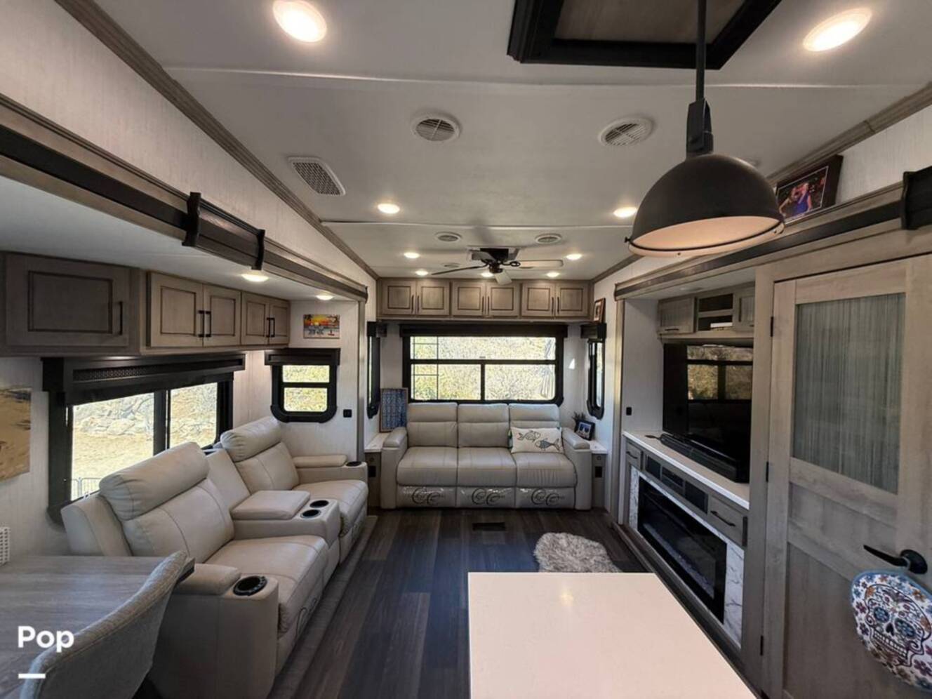 A photo of this 2022 Heartland Big Country 3560SS