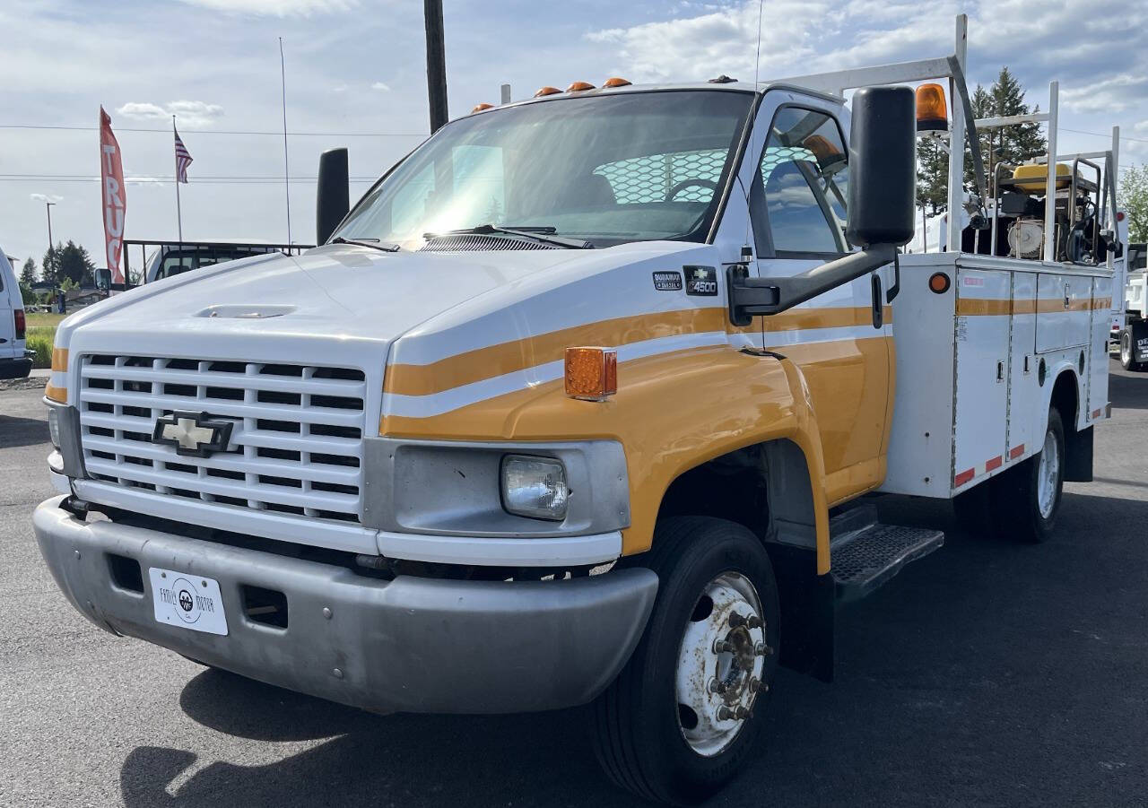 2005 CHEVROLET C4500 in Hayden, ID