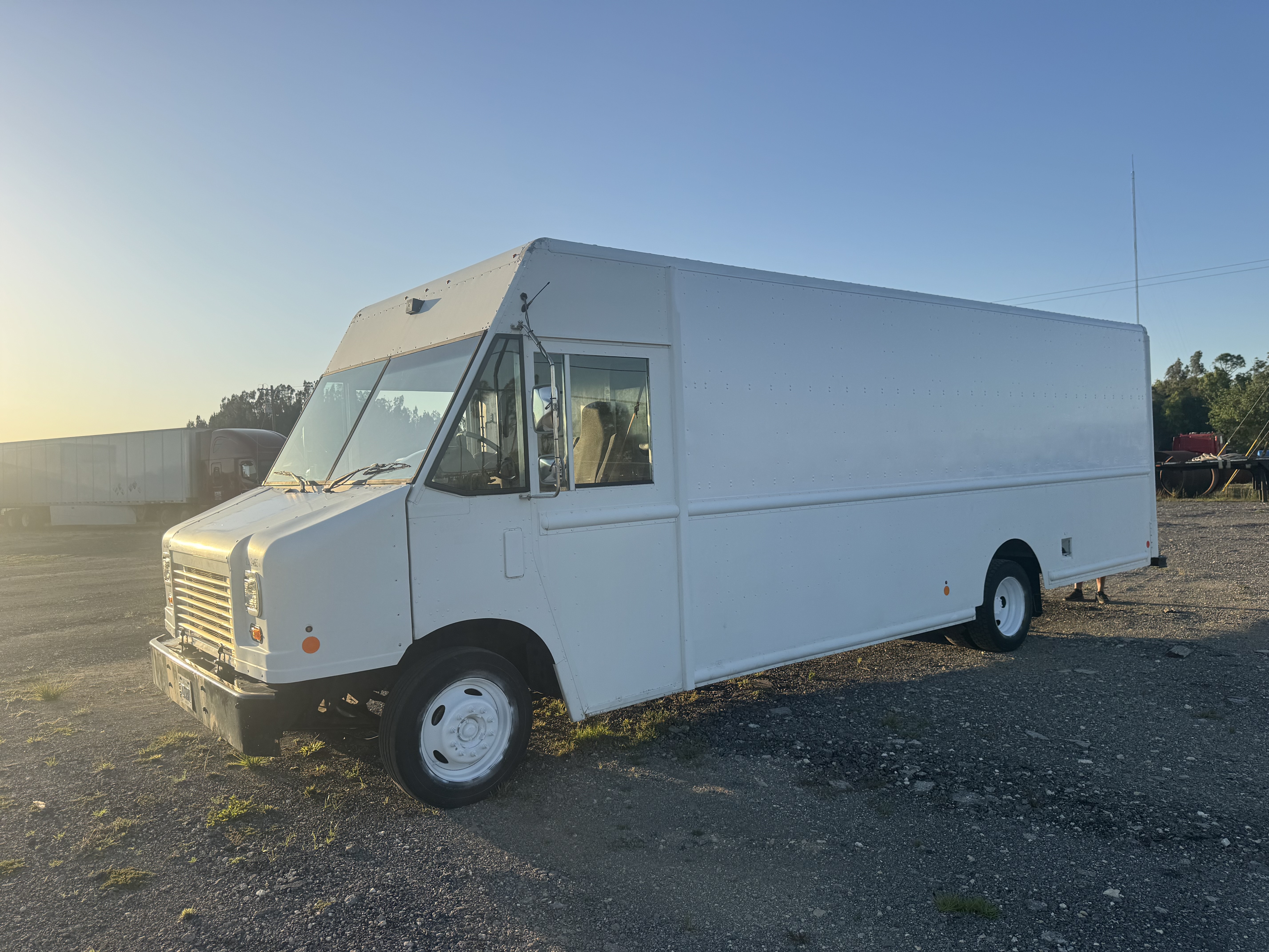 2012 FORD F59 in Cape Coral, FL