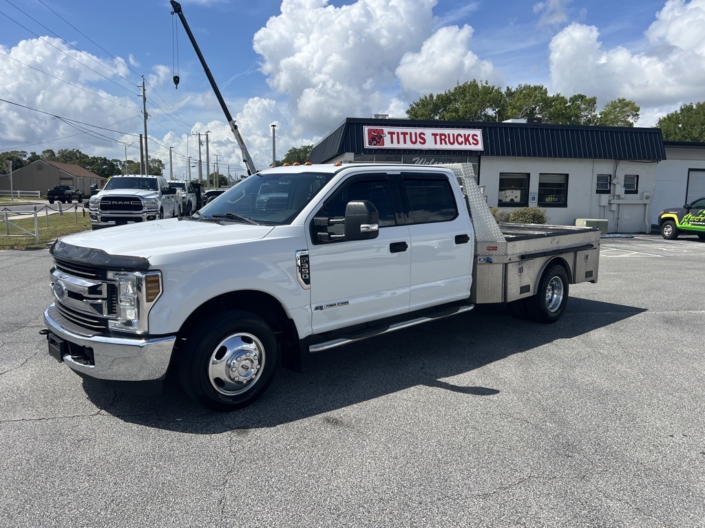 2018 FORD F350 XLT in Titusville, FL