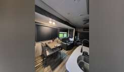 2022 Keystone AVALANCHE 312RS RV