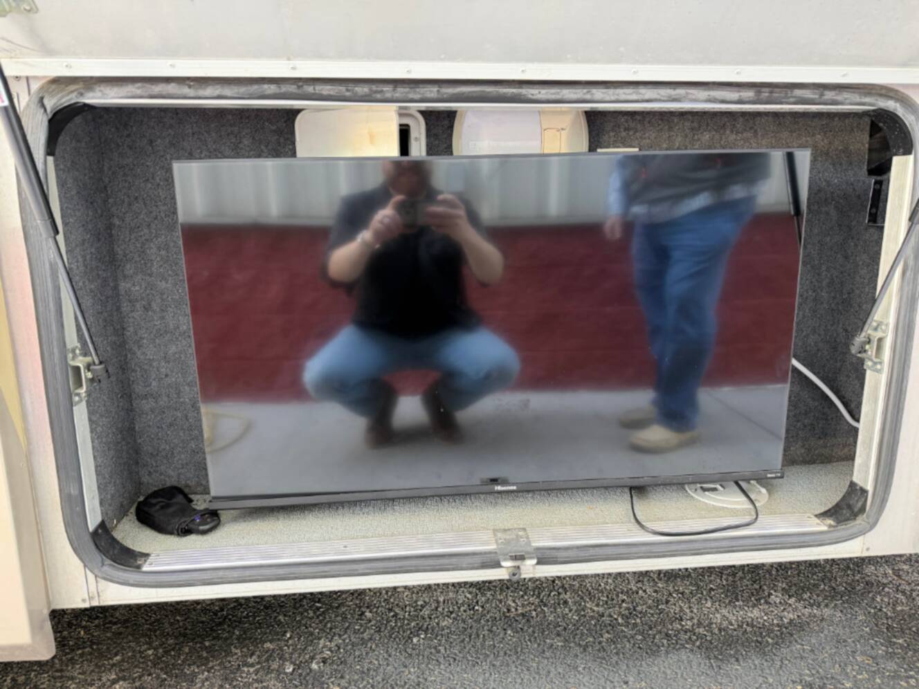 A photo of this 2006 Airstream LAND YACHT A39