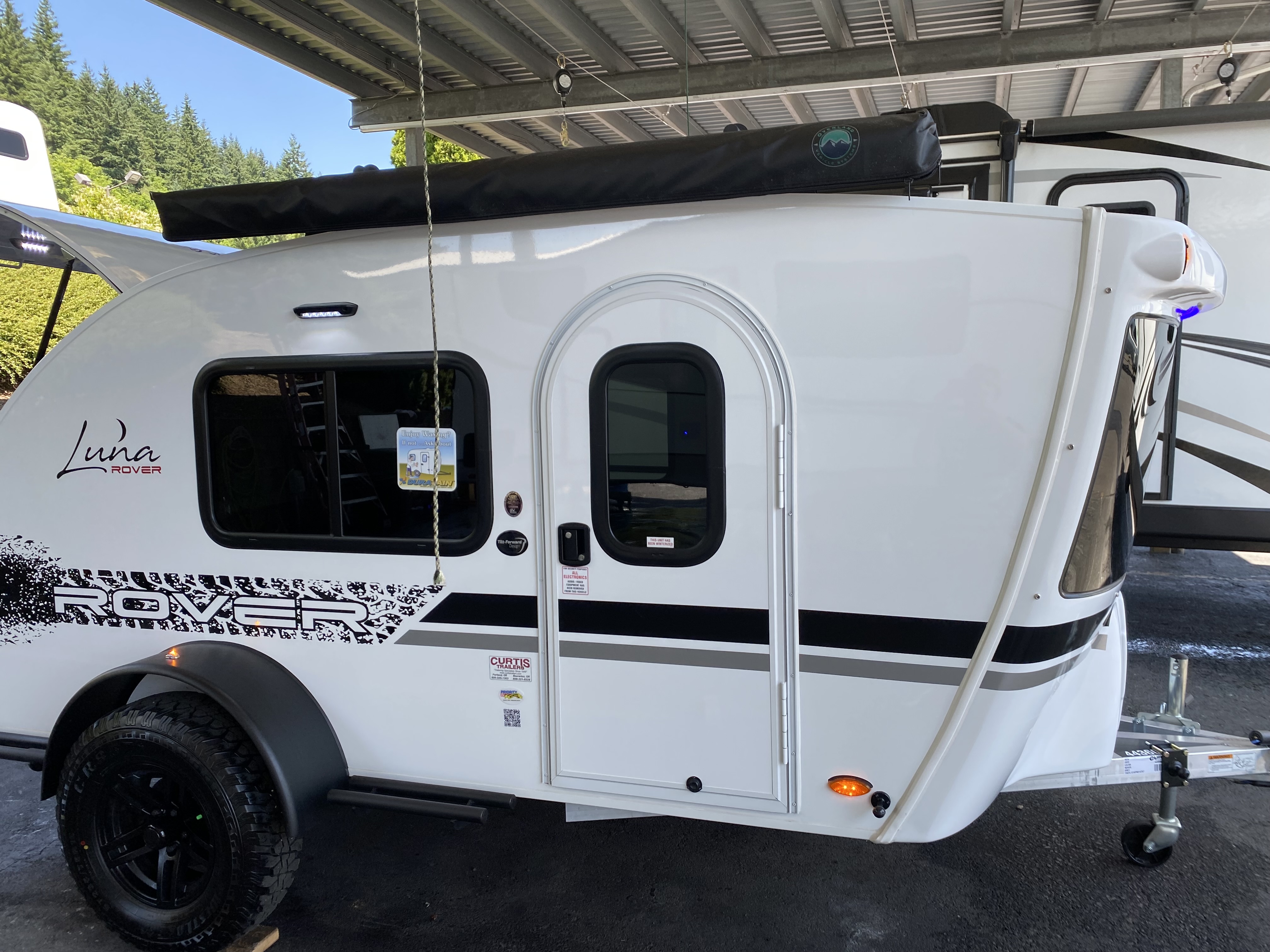 2023 Intech LUNA ROVER RV