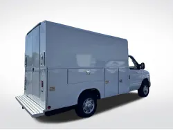 2025 FORD ECONOLINE