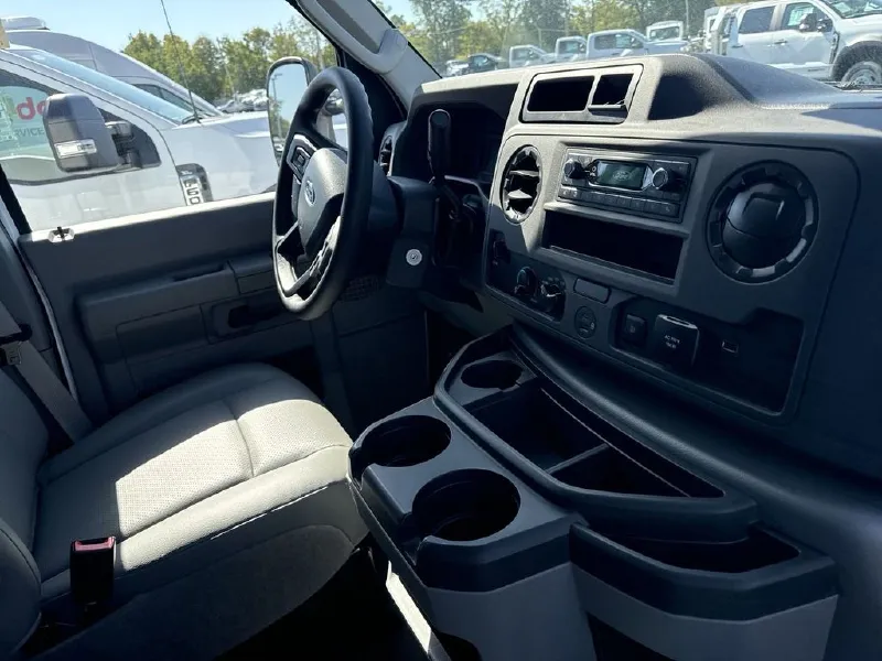 2025 FORD ECONOLINE