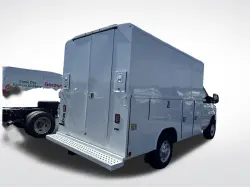 2025 FORD ECONOLINE