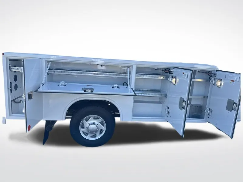 2025 FORD ECONOLINE