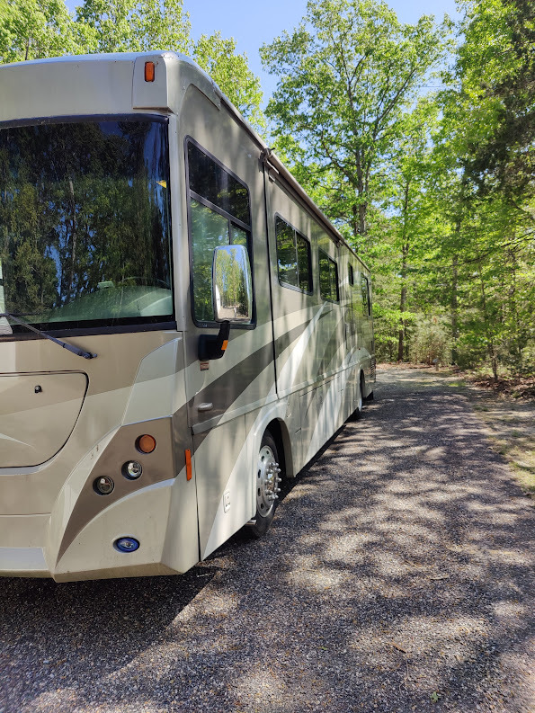 2008 Winnebago JOURNEY 37H in aylett VA