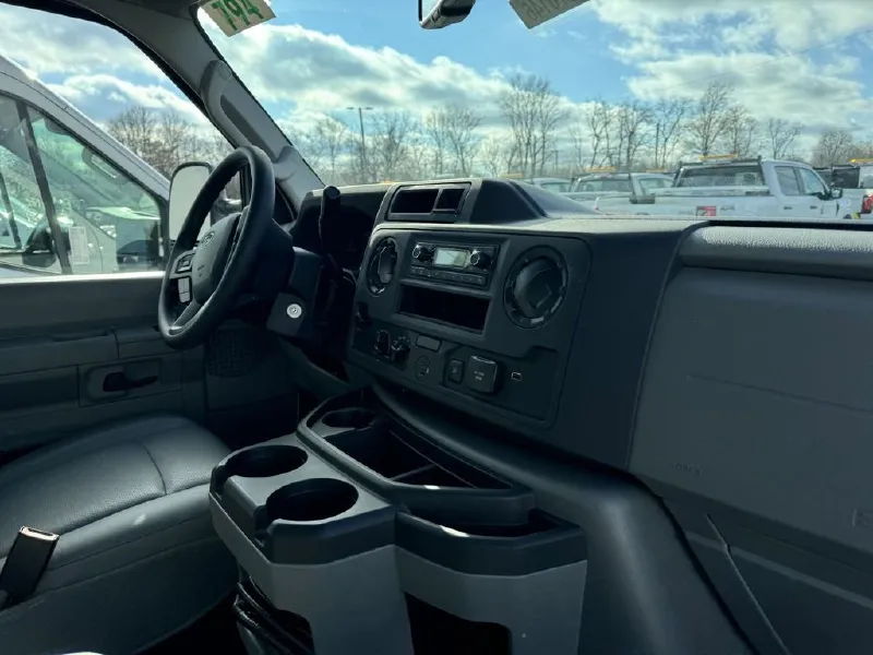 2025 FORD ECONOLINE