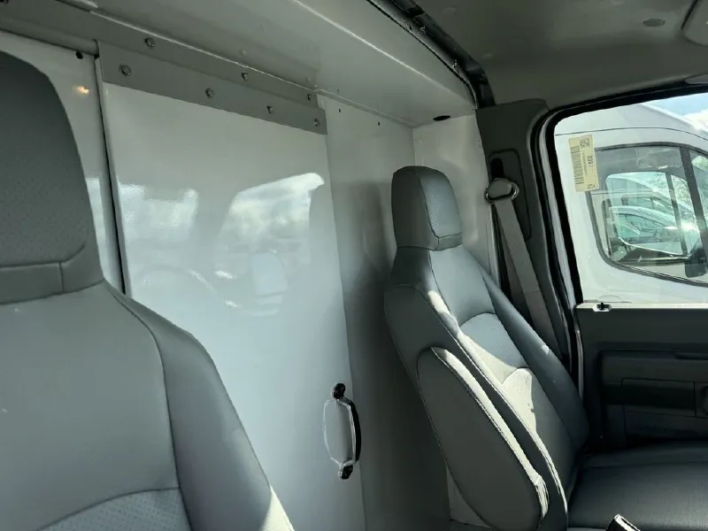 2025 FORD ECONOLINE